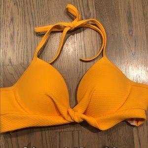 Bikini top. Size 34 B